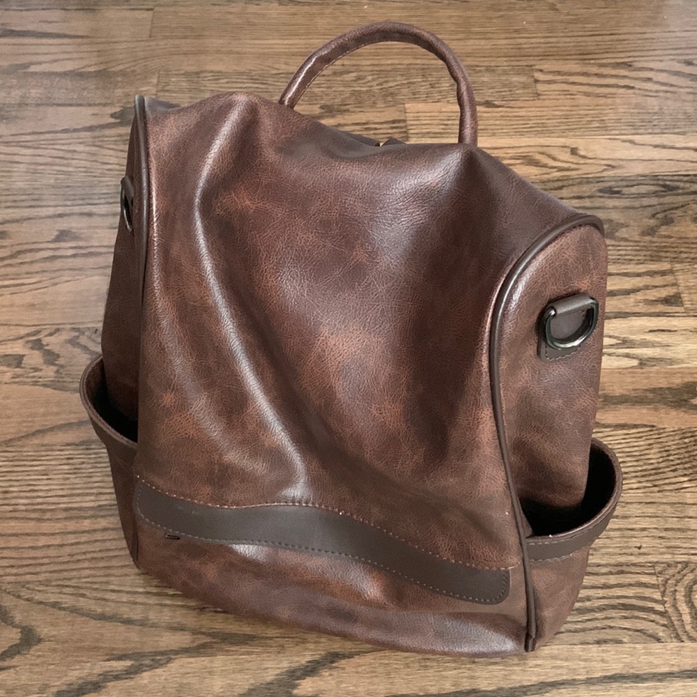 Elegant Brown Leather Backpack